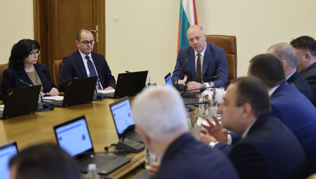 Правителството публикува ВИДЕО в подкрепа на еврото