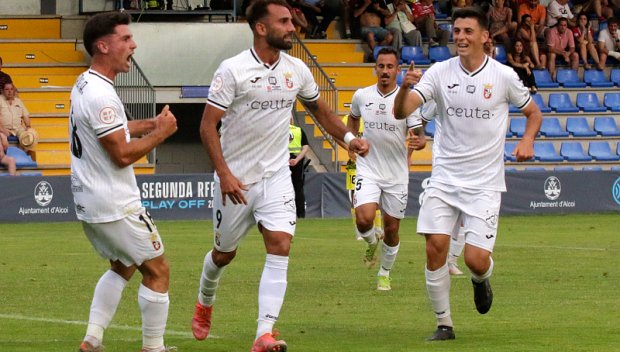 ИСТОРИЧЕСКО: Клуб от Африка ще играе професионален футбол в Европа