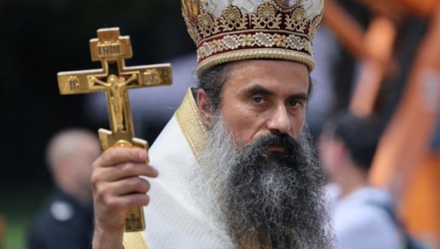 Може ли да се усмихва патриарх Даниил