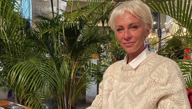 САМО В ПИК И РЕТРО: Нана Гладуиш още се бори с травмите от ботокса (СНИМКА)