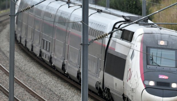 Авария спря тока в Париж, метрото не се движи