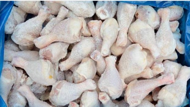 Спряха нелегален внос на овча лой и пилешко