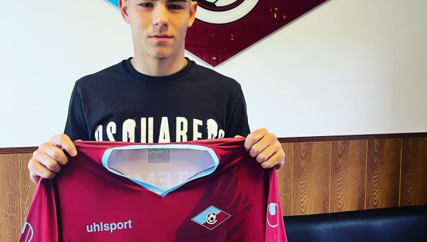 ОФАНЗИВА: ЦСКА цака Левски за голям талант