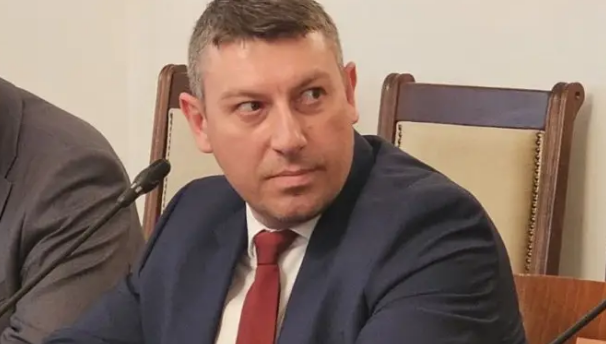 Изслушват шефа на ДАНС за последиците от санкциите срещу Лукойл