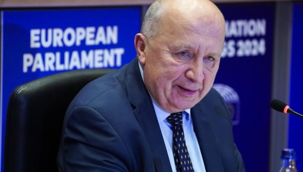 Еврокомисарят по отбраната Андрюс Кубилюс предупреди за близостта до война