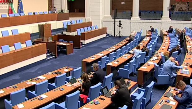 ПИК TV! Парламентът прие окончателно промените в Закона за държавния бюджет