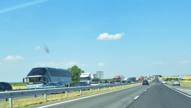 КОШМАР! Тапата на АМ Тракия към морето стана 40 километра