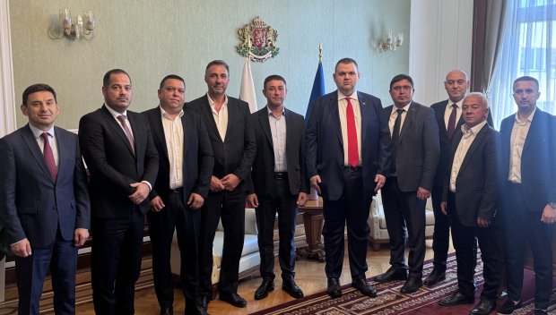 ИЗВЪНРЕДНО В ПИК! Поредна община се присъедини към стратегията на Пеевски за регионите