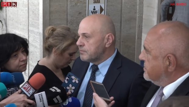 ГОРЕЩО В ПИК TV! Борисов се извини за вчерашното избухване, доведе Томислав Дончев в парламента, за да... (ВИДЕО)