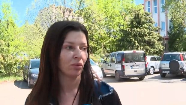 ПАК ИЗДЪНКА! Чалгаджийката Дебора задържана с 3,14 промила при пореден пътен инцидент в Поморие