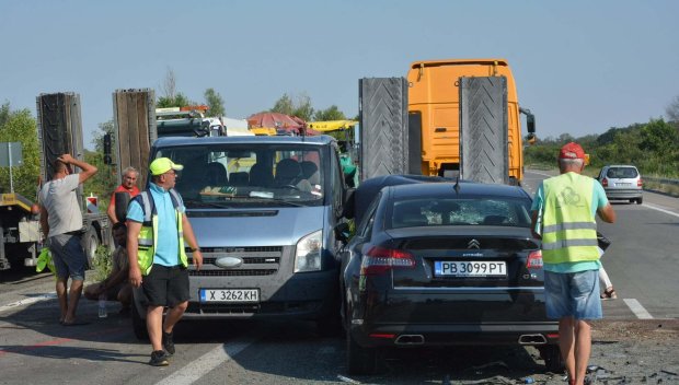 Шофьор на амфетамини едва не претрепа работници на магистрала Марица (СНИМКИ)