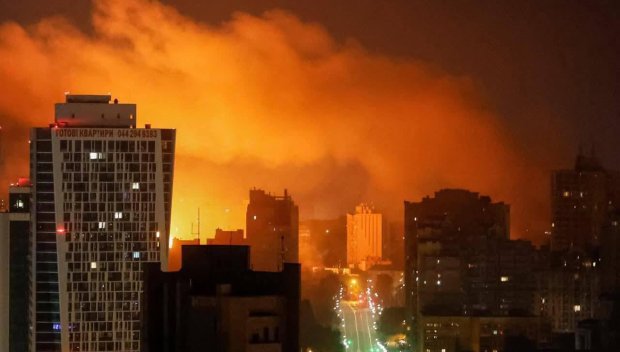 Ново руско нападение с дронове до Киев - човек загина, сред ранените има дете