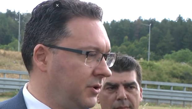 Министър Митов за ареста на вицепрезидента на КНСБ: Желанията не могат да бъдат превръщани в права (СНИМКИ/ВИДЕО)