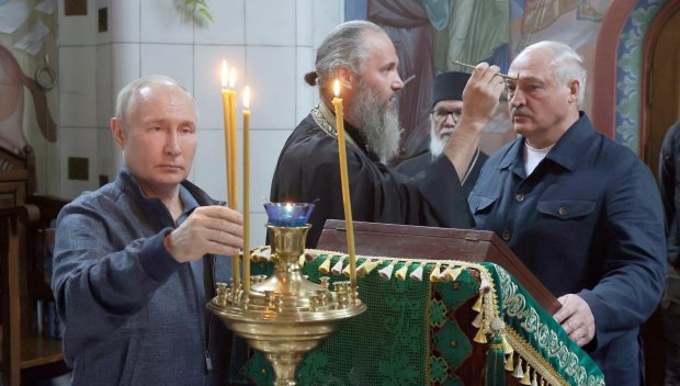 ОТ МАНАСТИР: Путин заяви, че иска „траен и стабилен мир“ в Украйна (ВИДЕО)