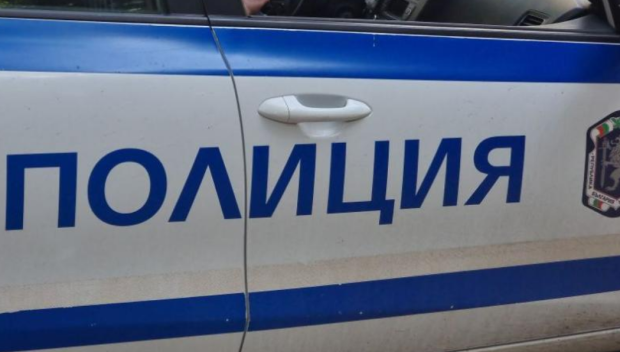 Шофьор без книжка и с положителни проби за алкохол и наркотици катастрофира