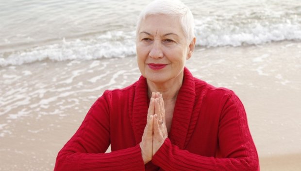 САМО В ПИК И РЕТРО: На 81 д-р Емилова се изкатери до хижа Мусала (СНИМКИ)