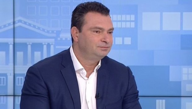 Калоян Паргов: Трябва да се замислим дали на БСП ѝ трябва конгрес на разделението