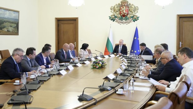 Държавата отпуска заем на Булгаргаз за...