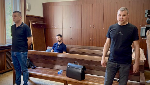 50 000 лв. гаранция за Николай Перчемлиев, под чийто краварник бе открита най-голямата нелегална цигарена фабрика