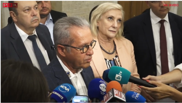 ПИК TV! ДПС-НОВО НАЧАЛО: Нашият лидер Делян Пеевски искаше да се занимаем с водната криза, защото знае, че има спешни решения, които ще помогнат на хората (ВИДЕО)