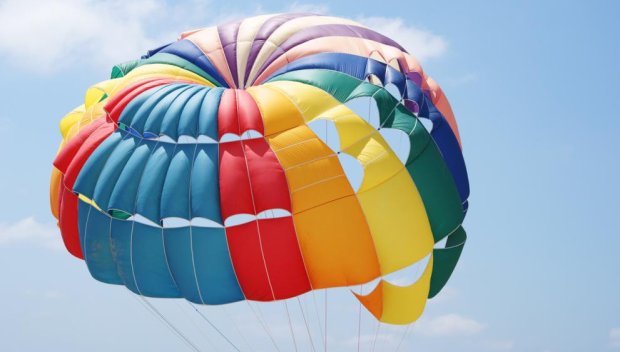 Откриха катарамите на коланите, с които е било вързано загиналото в Несебър дете