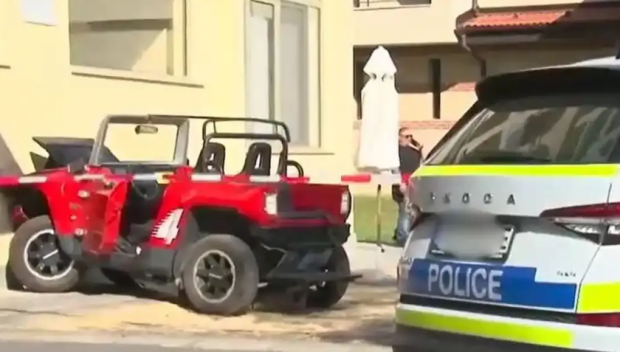 Критично остава състоянието на майката и детето, ударени от АТВ в „Слънчев бряг“