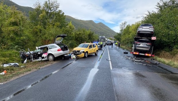 ТРАГЕДИЯ КРАЙ ВРАЦА: Загинал човек и тежко ранени при верижното меле от сутринта