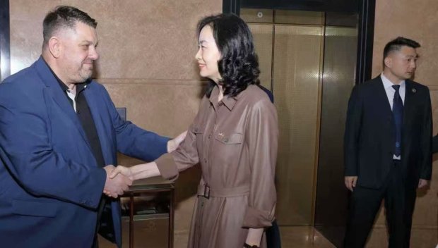 Започна официалното посещение на БСП-ОЛ в Китай  