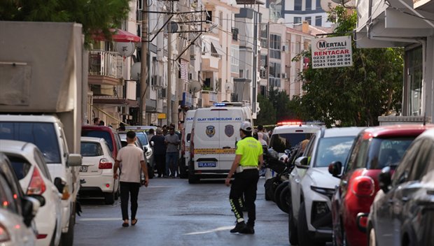 СТРЕЛБА В ИЗМИР! Двама полицаи са убити (ВИДЕО)