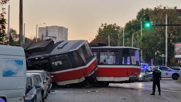 СЛЕД БРУТАЛНИЯ ЕКШЪН: Наказват ватмана на злополучния трамвай 22