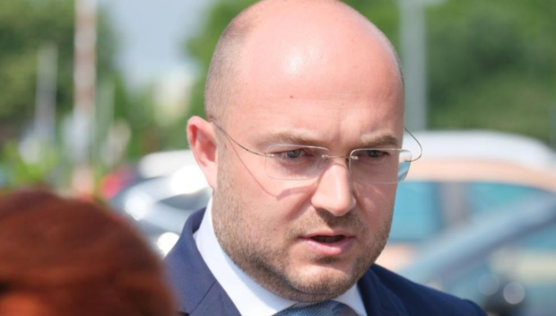 Министър Георгиев затяга режима срещу имотните измами