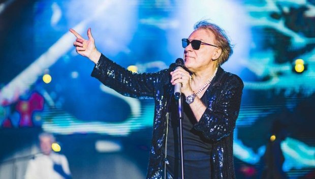 САМО В ПИК И РЕТРО: Васко Кеца отпразнува 75 с ТАЙНО ПАРТИ в милионерско имение (СНИМКА)