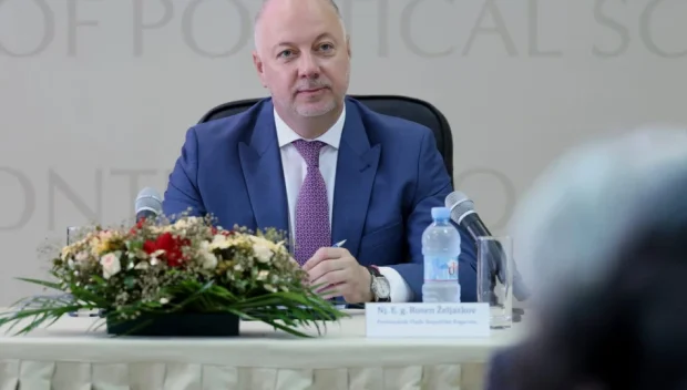 Росен Желязков: Приветстваме усилията на Тръмп за постигане на траен мир в Украйна