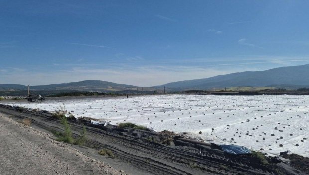 Покривка предотвратява запрашаването на Перник при ветрове