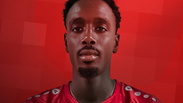 Цветомир Найденов поиска от Левски “3 кила ойро“ за новата перла на ЦСКА 1948