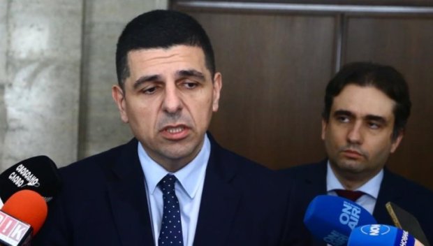 Нагъл, по-нагъл, Ивайло Мирчев