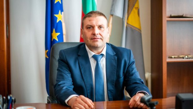 Кметът на Плевен е получил заплаха за живота си