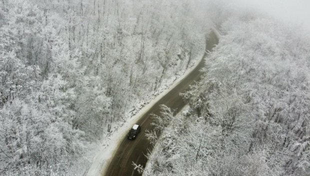 Затвориха пътищата до Витоша заради силния вятър