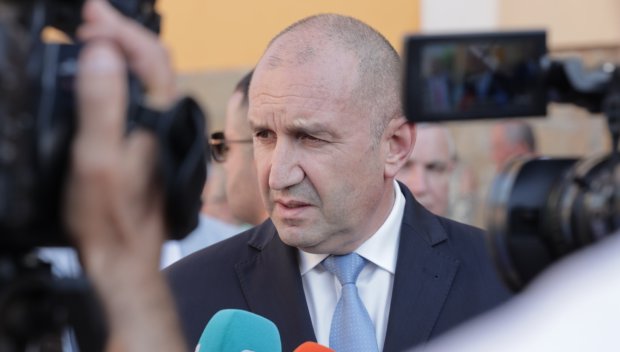 РАЗКРИХА ГО: Ето каква е причината Радев да се ослушва за официалната промоция на партията си