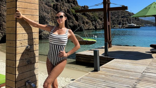 ИСТИНА ЛИ Е? Преслава изкара 1 милион