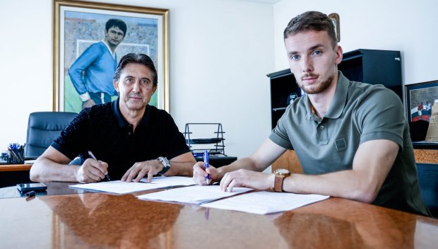 Агентът на Макун и Серафимов удря рамо за зимната селекция на Левски