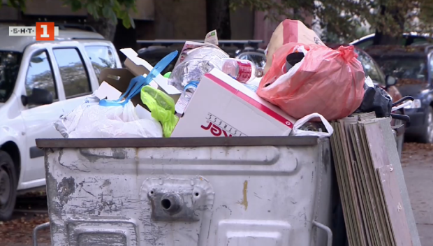 Започна аварийното почистване на Люлин и Красно село