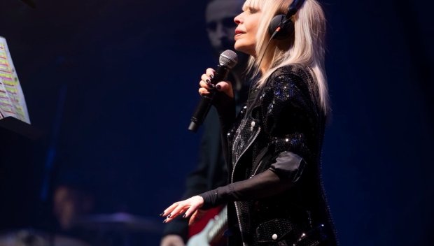 Жена е била нападната от възрастен мъж на концерта на Лили Иванова в Стара Загора (СНИМКИ)