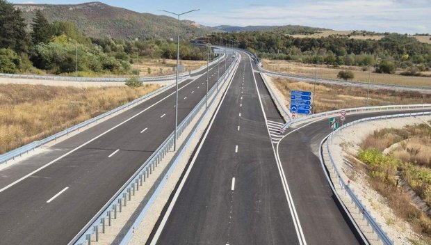 Утре пускат нови 3 км от магистрала Хемус