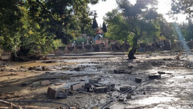 Собствениците на опустошените жилища в Елените решават дали да заведат колективен иск