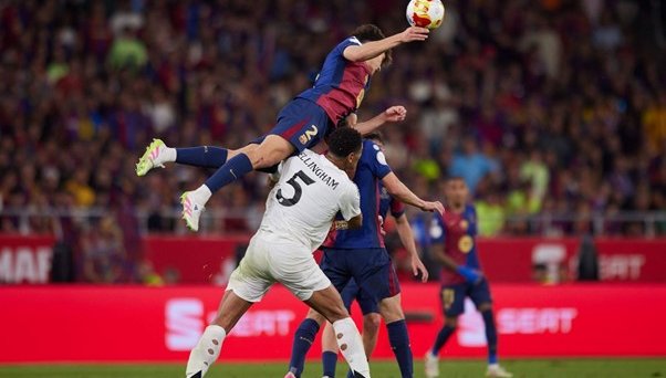 Зрелищни дербита вдигат градуса до края на октомври в Европа