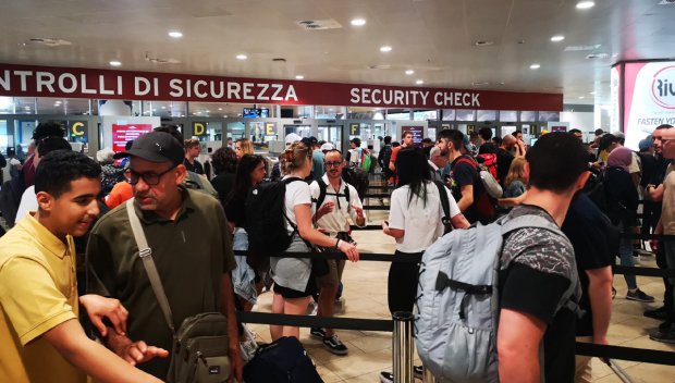 МВнР предупреждава: Национална стачка на въздушния транспорт в Италия на 13 октомври