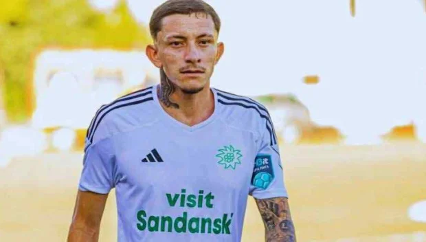 ЦСКА прецаква Левски за перлата на Втора лига