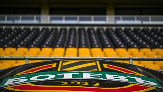 НИЩО НОВО: ФИФА пак изтряска Ботев Пловдив заради старото ръководство