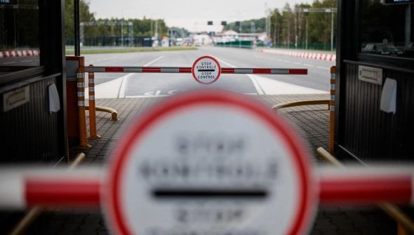 Литва затваря границата си с Беларус за един месец